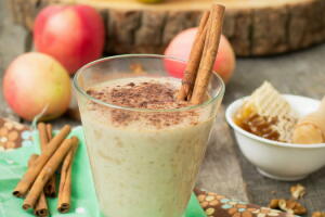 vitamina_de_maca_com_canela.jpg