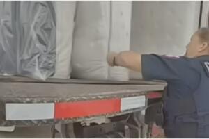 Hallan a 25 inmigrantes indocumentados ocultos en un camión en Texas: la conductora fue detenida.