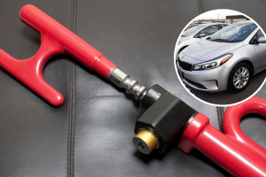 policía-San-Marcos-candados-gratis-carros-Kia-Hyundai