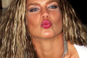 Famosas mal maquilladas