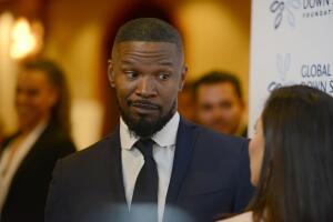 famosos que son adoptados