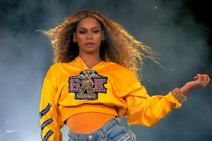 beyonce-coachella.jpg