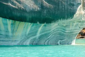 mundo-azul-catedral-marmol-chile-3.jpg