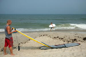 Record Number Of 2006 U.S. Beach Closings Linked To Pollution