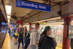 Revelan que podrían subir tarifas de MTA en el 2023