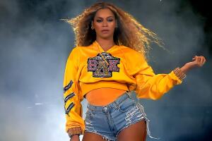 beyonce-coachella-0422-1600x900.jpg