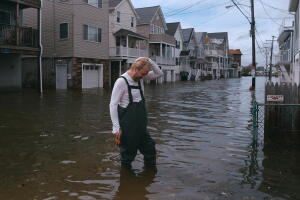 Nueva Jersey enfrenta daños tras potente nor’easter con inundaciones y decenas de rescates.