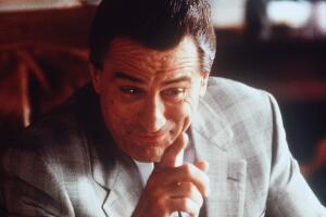 Paul Vitti – Robert De Niro ‘Analízame’(1999).jpg