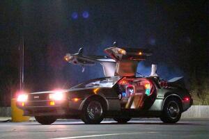 delorean_volver_al_futuro.jpg