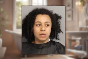La madre, Kelsie Glover, enfrenta cargos tras la muerte de su hija, mientras la autopsia determinará posibles cargos adicionales.