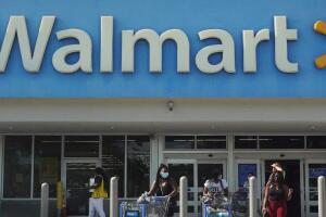 Disparan a una mujer dentro de un Walmart en Phoenix.