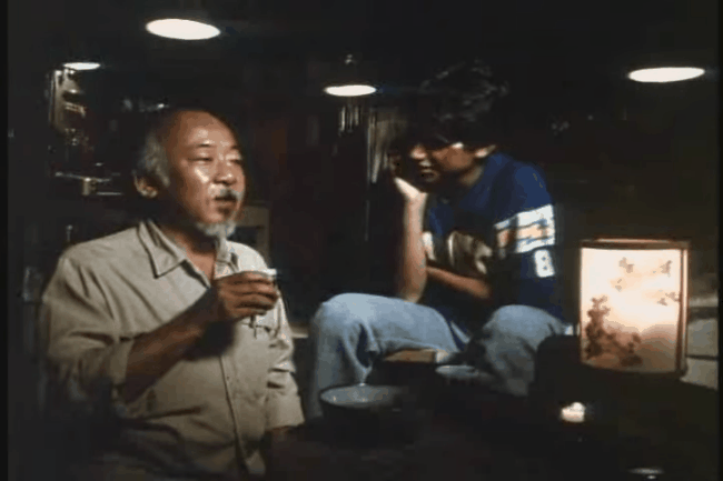 karate-kid-miyagi-tomando.gif