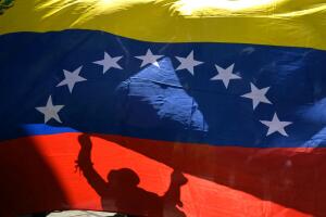Gobierno de Trump cancela el TPS otorgado a más de 268,000 venezolanos en 2021.