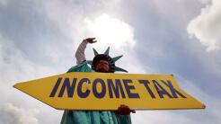 Todo inmigrante indocumentado que genera ingresos debe pagar impuestos al IRS