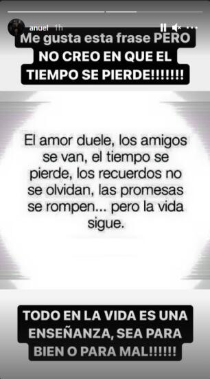 Karol G Y Anuel Terminaron Su Relacion Y Estas Senales Prueban Que Es Real Famosos Univision