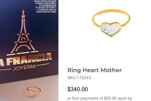 De acuerdo con la página de la joyería, el anillo que Toni Costa le regaló a su novia tiene un precio de 340 dólares.