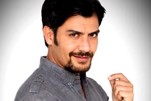 Andrés Palacios es Homer Fuentes Arce