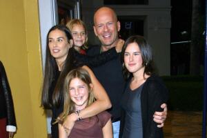 famosas-parto-en-el-hogar_2.jpg