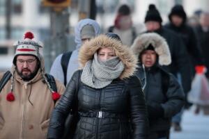 Chicago's Deep Freeze Continues With Single Digit Temperatures