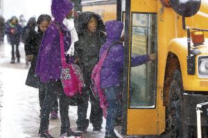 Invierno escuelas Chicago.