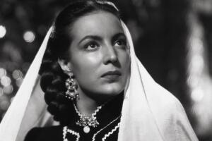 maría-félix-la-doña-
