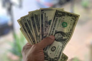 DINERO.jpg