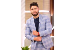 Beta Mejía será host en el live stream de Premios Juventud 2025