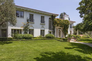 EXCLUSIVE Angelina Jolie Buys Historic Cecil B DeMille Hollywood Estate For $25 Million
