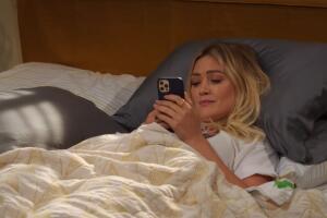 How I Met Your Father oficial univision 2.jpg