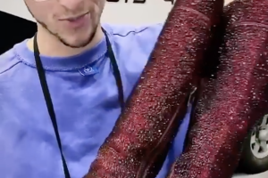 Dan Life, diseñador de las botas de Shakira en el Super Bowl LIV