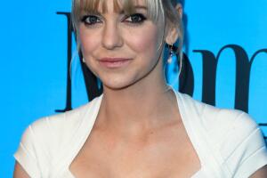 CBS And Warner Bros. Television's "Mom" Celebrates 100 Episodes - Arrivals