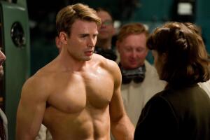 Chris Evans en Captain America the First Avenger - 2011 Grosby (2).jpg