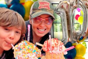 Thalía celebra los 10 años de su hijo Matthew