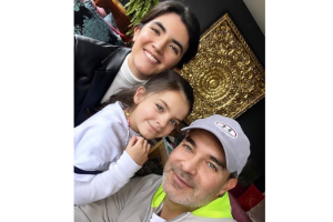 mauricio-islas-hijas.png