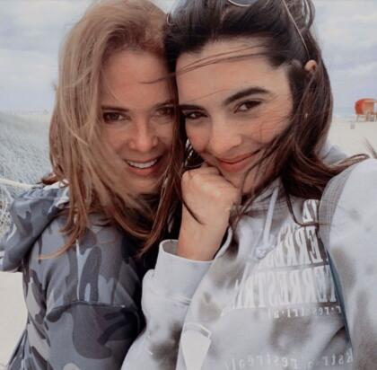 Scarlet Gruber y su madre Astrid Gruber