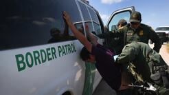 En ‘Hablemos de inmigración’, claves del término de libertad bajo fianza y del TPS de Venezuela de 2023