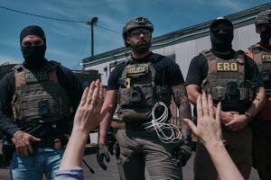 Agentes de ICE