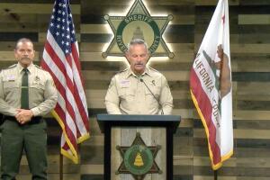 Sheriff de Riverside confisca 650 mil boletas electorales y desata polémica en California.