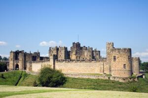 El castillo de Alnwick en Northumberland Harry Potter Grosby.jpg