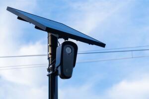 Autoridades de Florida defienden la tecnología para combatir delitos, mientras crecen las dudas sobre privacidad.