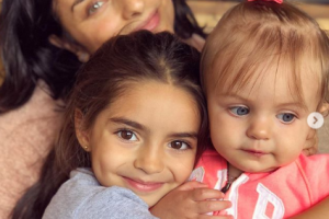 Aitana y Kailani (8).png