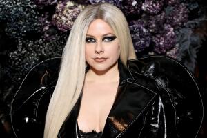 Avril Lavigne murió en 2003 y fue sustituida