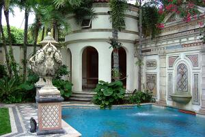 Versace