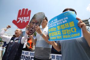 Protestas contra la visita del presidente Trump
