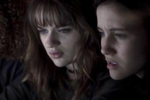 Joey King en Slender man.jpg