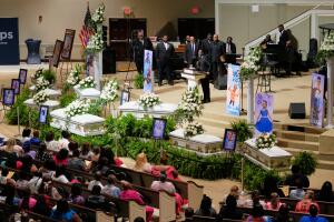 funeral tras tiroteo en Luisiana
