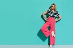 pantalon-amplio-rosa.jpg