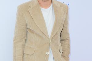 6th Annual Gold Meets Golden - Arrivals