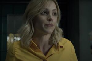 vis a vis netflix.jpg