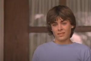 un viaje-incesperado-zac-efron-2004.jpg